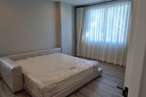 Condo in Hua Hin, Thailand, 2 bedrooms № 139251 - photo 7