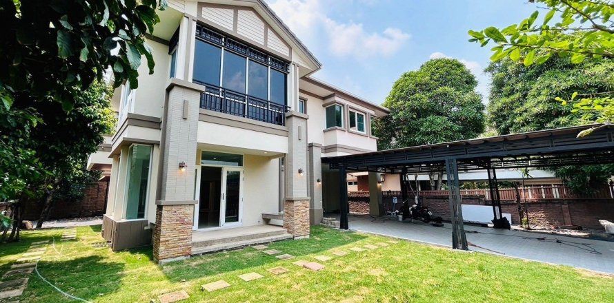 Maison à Sai Mai, Bangkok, Thaïlande 4 chambres № 139256