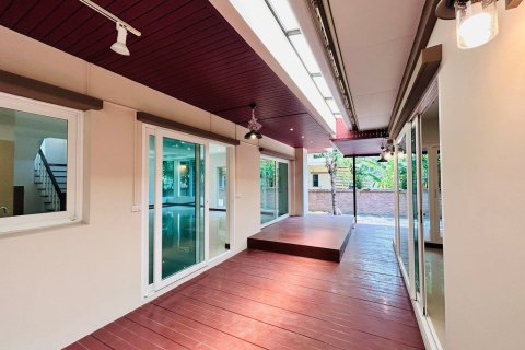 Maison à Sai Mai, Bangkok, Thaïlande 4 chambres № 139256 - photo 13