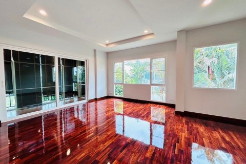 Maison à Sai Mai, Bangkok, Thaïlande 4 chambres № 139256 - photo 21