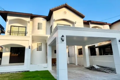 House in Nong Chok, Bangkok, Thailand 4 bedrooms № 219050