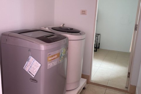 Кондоминиум с 3 спальнями в Клонг Тоэй, Бангкок, Таиланд № 161288 - фото 24