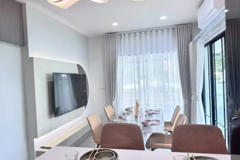 Maison à Hang Dong, Thaïlande 4 chambres № 149106 - photo 11