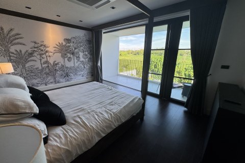 Villa in Pattaya, Thailand 6 bedrooms № 149103 - photo 6