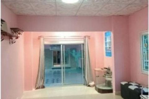 House in Samut Prakan, Thailand 5 bedrooms № 149107 - photo 8