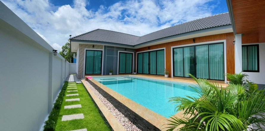 Вилла в Паттайе, Таиланд с 3 спальнями № 149101