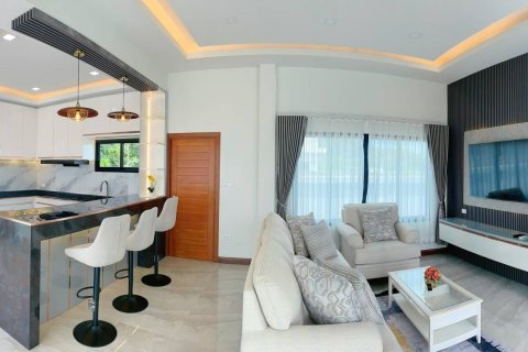 Вилла в Паттайе, Таиланд с 3 спальнями № 149101 - фото 3