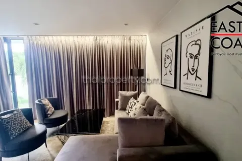 Casa de 6 dormitorios en Pattaya, Tailandia № 213264 - foto 18
