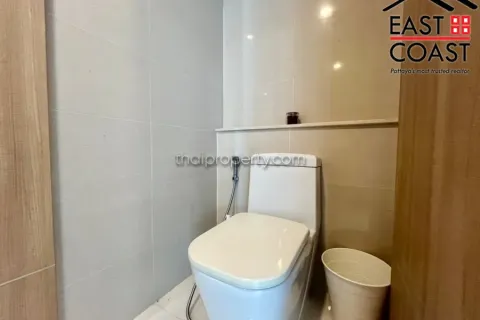 Condominio de 1 dormitorio en Pattaya, Tailandia № 213263 - foto 2