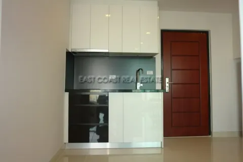 Condominio de 1 dormitorio en Pattaya, Tailandia № 213266 - foto 3