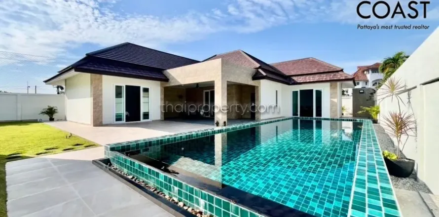 Casa de 3 dormitorios en Pattaya, Tailandia № 213265