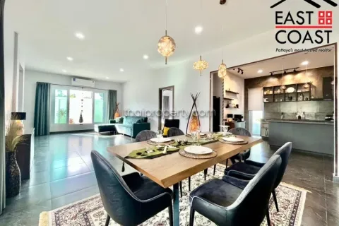Casa de 3 dormitorios en Pattaya, Tailandia № 213265 - foto 4