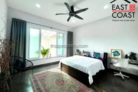 Casa de 3 dormitorios en Pattaya, Tailandia № 213265 - foto 13