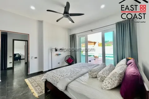 Casa de 3 dormitorios en Pattaya, Tailandia № 213265 - foto 7