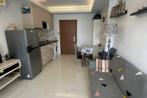 Condo in Pattaya, Thailand, 1 bedroom № 205335 - photo 10