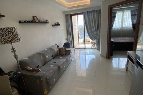 Condo in Pattaya, Thailand, 1 bedroom № 205335 - photo 11