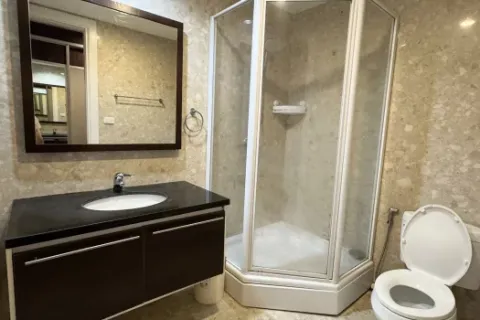 Condominio de 3 dormitorios en Watthana, Bangkok, Tailandia № 214501 - foto 13