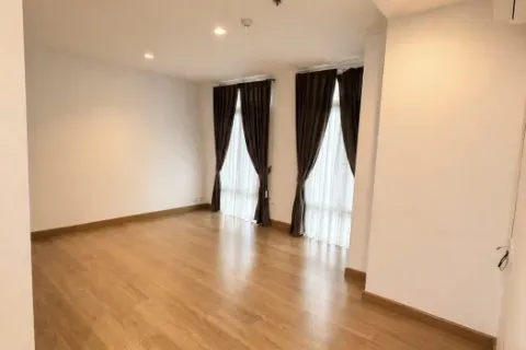 Condominio de 3 dormitorios en Watthana, Bangkok, Tailandia № 214501 - foto 11