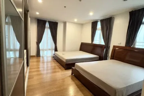 Condominio de 3 dormitorios en Watthana, Bangkok, Tailandia № 214501 - foto 8