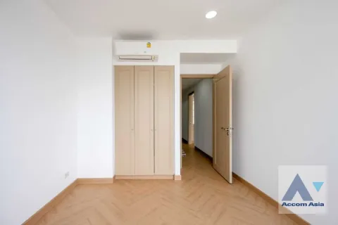 Condominio de 2 dormitorios en Watthana, Bangkok, Tailandia № 214500 - foto 17