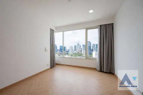 Condominio de 2 dormitorios en Watthana, Bangkok, Tailandia № 214500 - foto 13