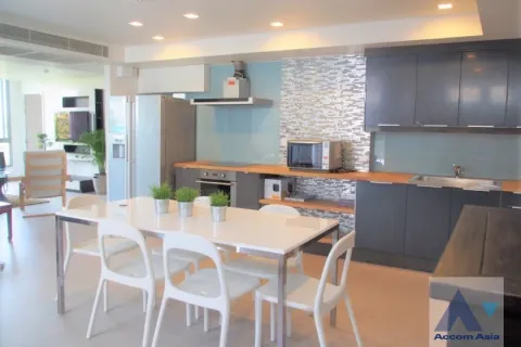 Condominio de 2 dormitorios en Watthana, Bangkok, Tailandia № 214504 - foto 2