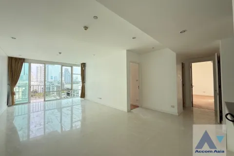 Condominio de 2 dormitorios en Watthana, Bangkok, Tailandia № 214502 - foto 2