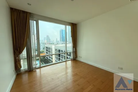 Condominio de 2 dormitorios en Watthana, Bangkok, Tailandia № 214502 - foto 15