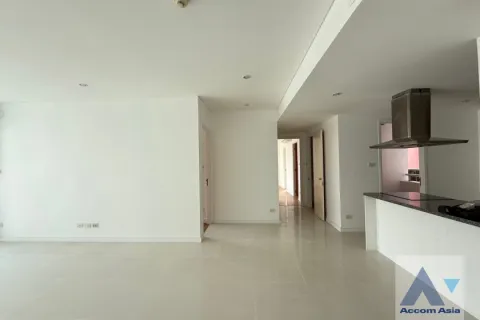 Condominio de 2 dormitorios en Watthana, Bangkok, Tailandia № 214502 - foto 6