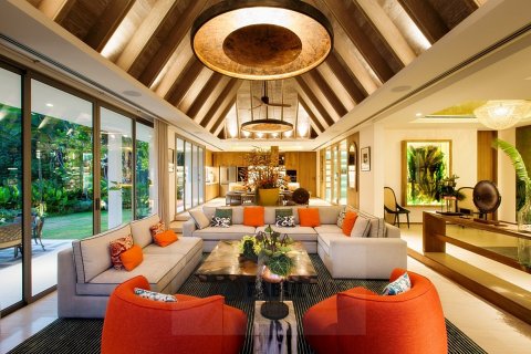 Villa in Bang Tao, Thailand 3 bedrooms № 179703 - photo 14
