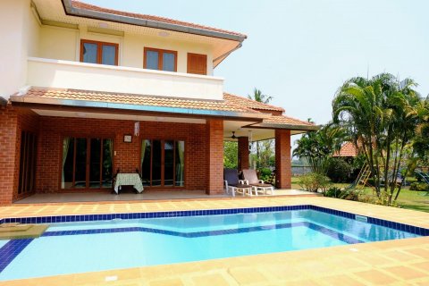 House in Chiang Mai, Thailand 4 bedrooms № 121930 - photo 7