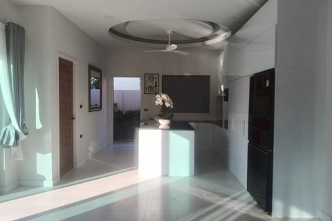 Вилла в Хуа Хине, Таиланд с 3 спальнями  № 154090 - фото 17