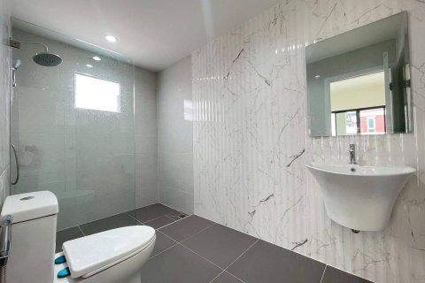 House in Rangsit, Thailand 3 bedrooms № 154092 - photo 22