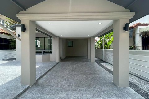 House in Rangsit, Thailand 3 bedrooms № 154092 - photo 16