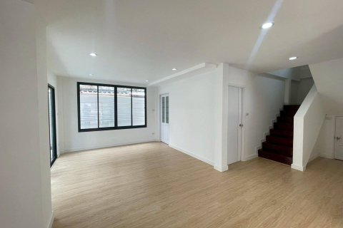 House in Rangsit, Thailand 3 bedrooms № 154092 - photo 6