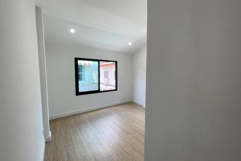 House in Rangsit, Thailand 3 bedrooms № 154092 - photo 11