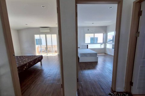 Townhouse à Hua Hin, Thaïlande 4 chambres № 154094 - photo 26