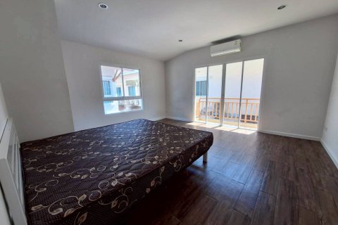 Townhouse à Hua Hin, Thaïlande 4 chambres № 154094 - photo 27