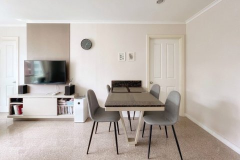 Condo in Yan Nawa, Bangkok, Thailand, 2 bedrooms  № 135941 - photo 3