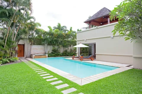 Villa in Phuket, Thailand 3 bedrooms № 175583 - photo 6