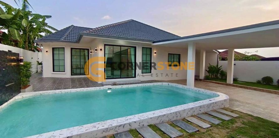 Studio in Pattaya, Thailand № 175588