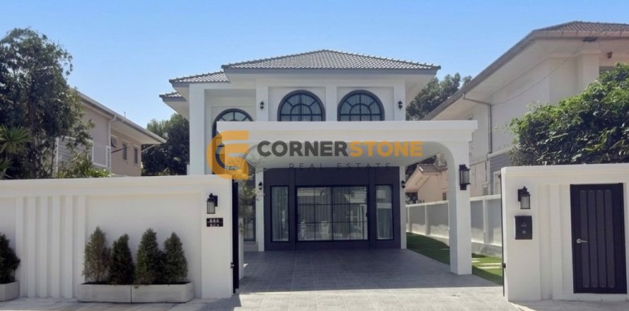 Studio on Jomtien Beach, Pattaya, Thailand № 175586