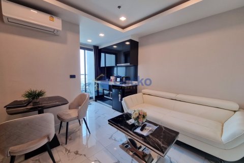 Condo in Pattaya, Thailand, 1 bedroom  № 204679 - photo 9