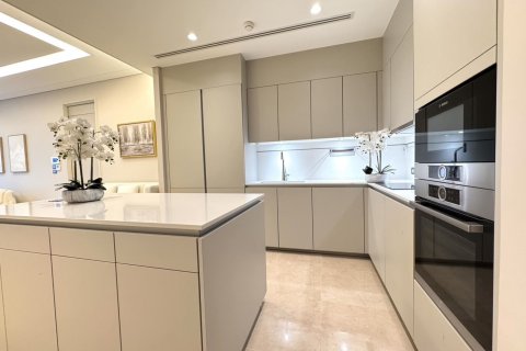 Пентхаус в Патхум Ване, Бангкок, Таиланд с 2 спальнями  № 136270 - фото 3