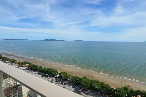 Condo in Pattaya, Thailand, 2 bedrooms  № 156606 - photo 9