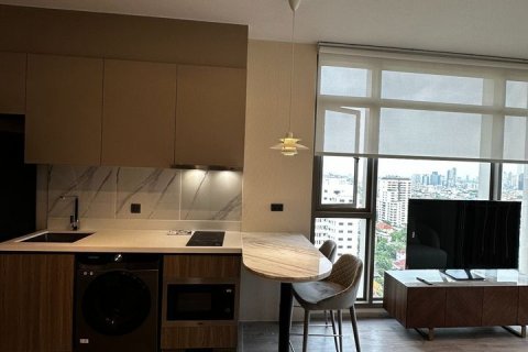 Studio dans le Condo à Watthana, Bangkok, Thaïlande  № 156605 - photo 7