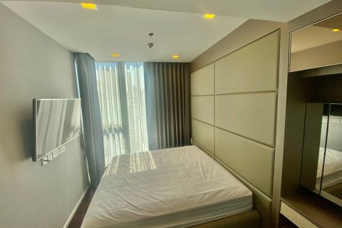 Кондоминиум с 2 спальнями в Бангкоке, Таиланд № 157733 - фото 11