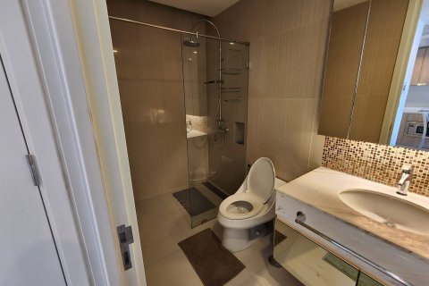 Condo in Bangkok, Thailand, 1 bedroom  № 157734 - photo 7
