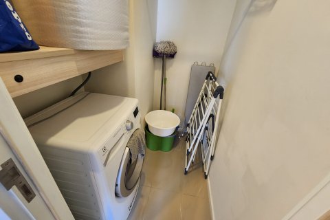 Condo in Bangkok, Thailand, 1 bedroom  № 157734 - photo 8