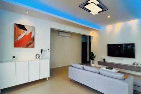 House in Pattaya, Thailand 3 bedrooms № 157730 - photo 3